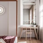 2 Bedroom I 85 M2 I W-balcony I Malunu St I Cohost Apartment *