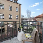 2 Bedroom I 85 M2 I W-balcony I Malunu St I Cohost * Vilnius