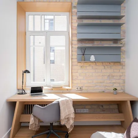 2 Bedroom I 85 M2 I W-balcony I Malunu St I Cohost Вильнюс