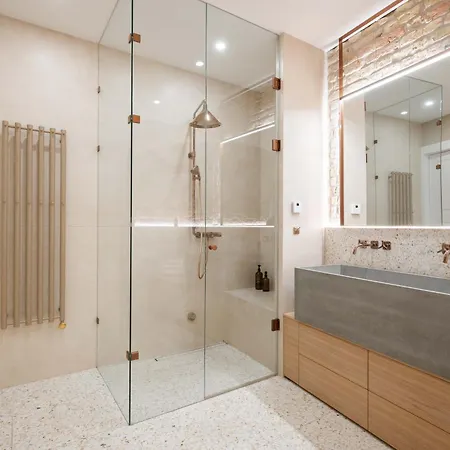 Апартаменты 2 Bedroom I 85 M2 I W-balcony I Malunu St I Cohost *