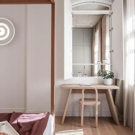 2 Bedroom I 85 M2 I W-balcony & Parking I Malunu St I Cohost Διαμέρισμα *