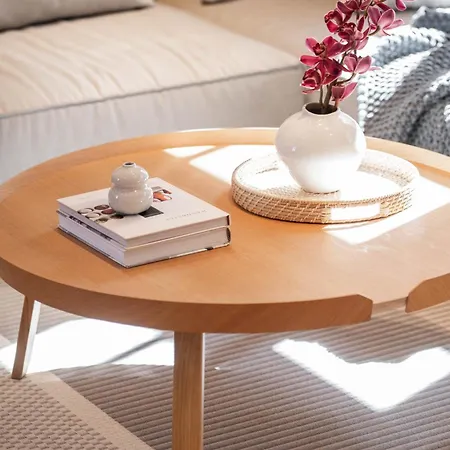 2 Bedroom I 85 M2 I W-balcony I Malunu St I Cohost Апартаменты