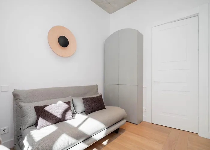 2 Bedroom I 85 M2 I W-balcony I Malunu St I Cohost דירה וילנה