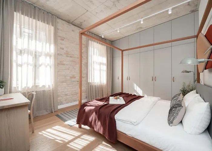 2 Bedroom I 85 M2 I W-balcony I Malunu St I Cohost * فيلنيوس