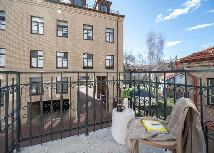 2 Bedroom I 85 M2 I W-balcony I Malunu St I Cohost *