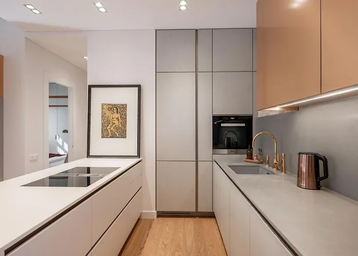 2 Bedroom I 85 M2 I W-balcony I Malunu St I Cohost *