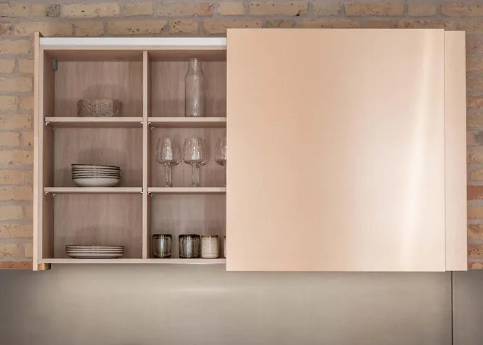 Apartman 2 Bedroom I 85 M2 I W-balcony I Malunu St I Cohost