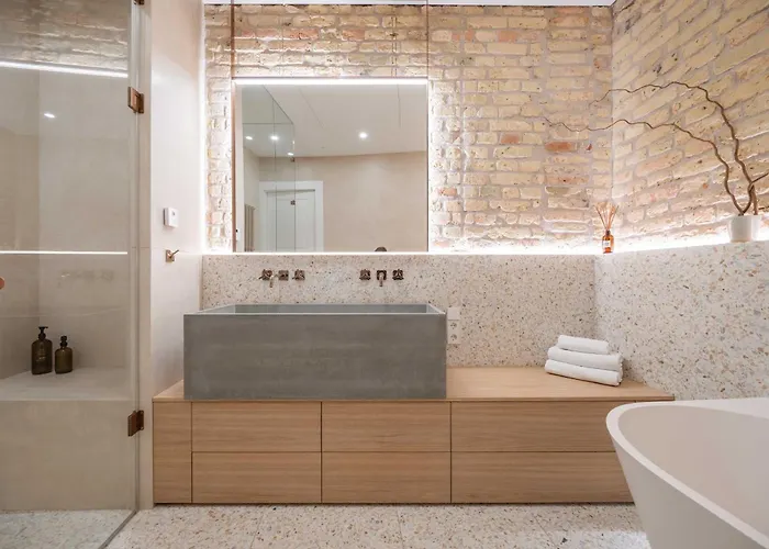 アパート 2 Bedroom I 85 M2 I W-balcony I Malunu St I Cohost ヴィリニュス