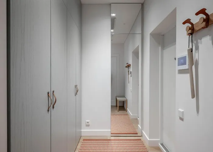 2 Bedroom I 85 M2 I W-balcony I Malunu St I Cohost アパート *