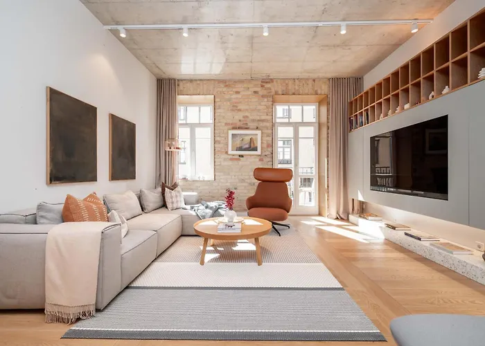 アパート 2 Bedroom I 85 M2 I W-balcony I Malunu St I Cohost ヴィリニュス