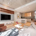 Apartamento 2 Bedroom I 85 M2 I W-balcony I Malunu St I Cohost